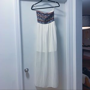 Strapless embroidered tube top dress